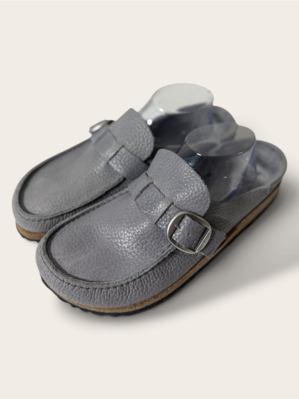 Birkenstock Men's Grey Pebbled Leather Slip-On Clog with Buckle